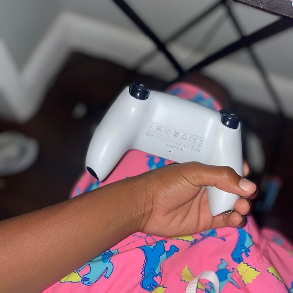 Custom Ps5 Controller - Picture 3 of 3